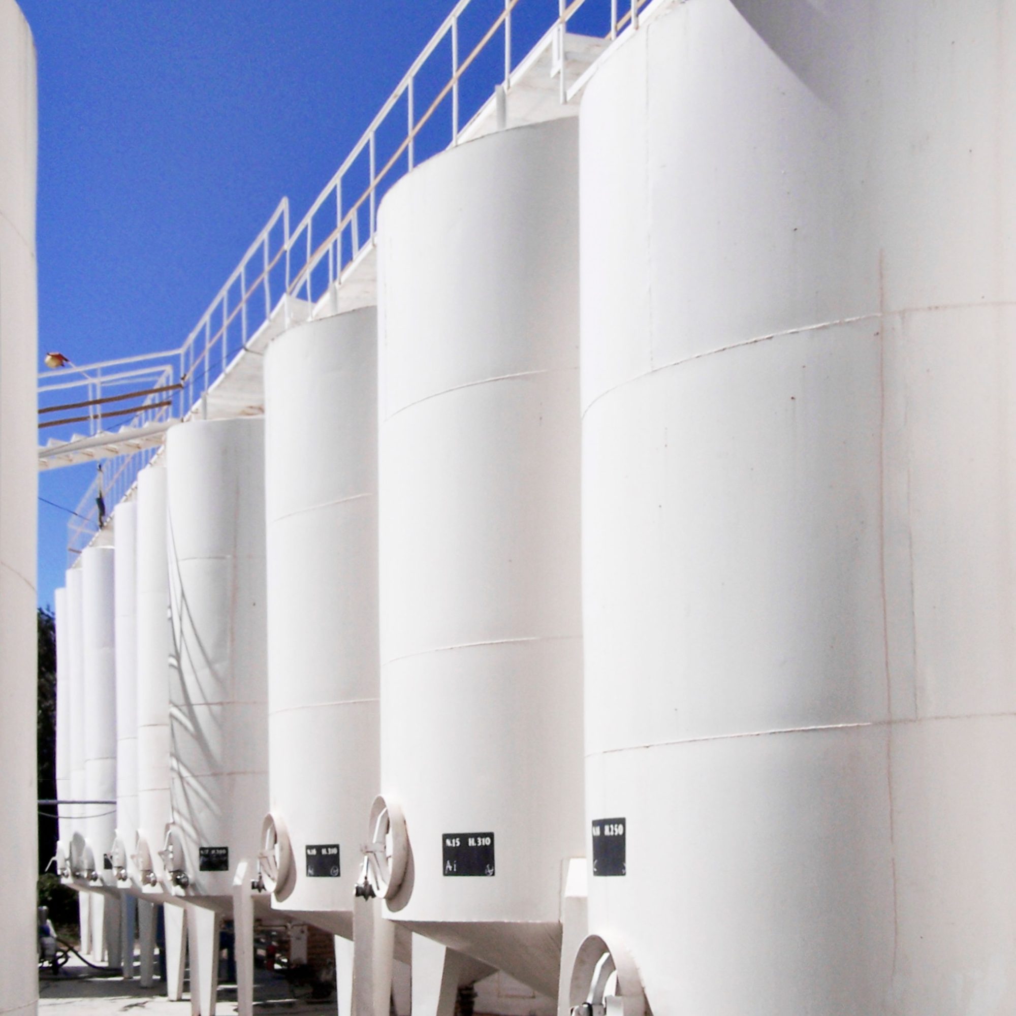 Beverage Tanks